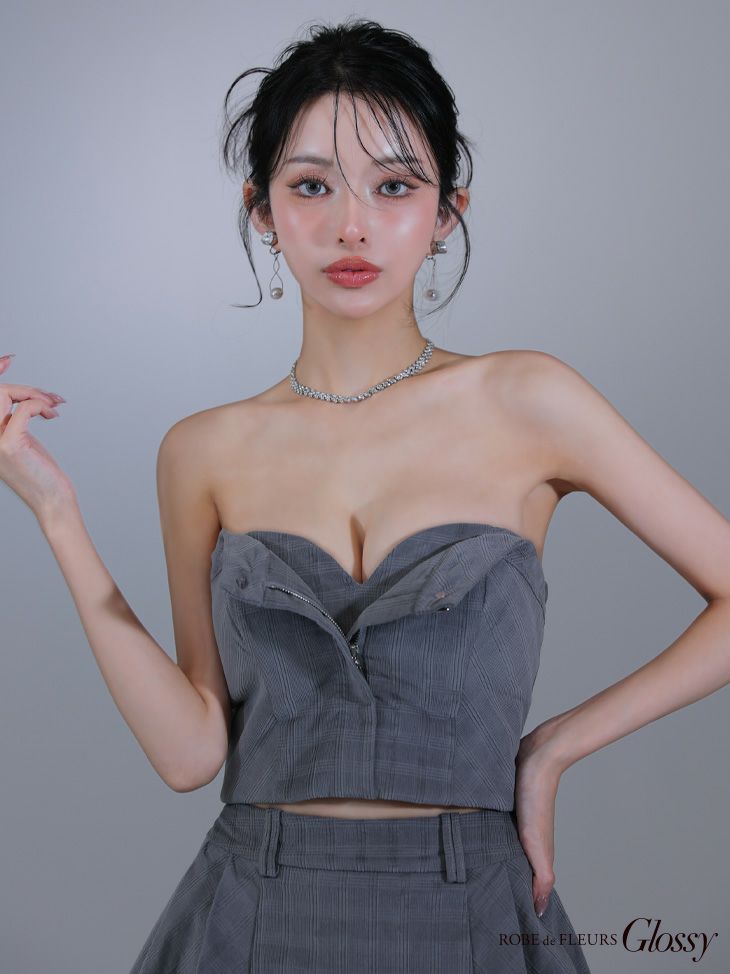 Glossy ローブドフルールグロッシー 襟付き×ノースリーブセンタージップセットアップキャバドレス gl3261