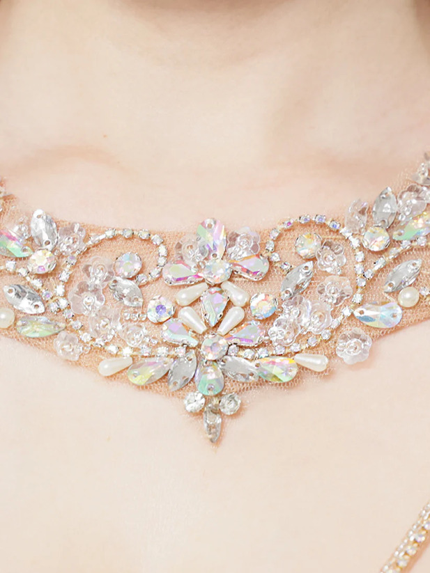 【エンジェルアール】ホルターネックビジュードレープパールチェーンミニドレス エンジェルアール】ホルターネックビジュードレープパールチェーンミニ