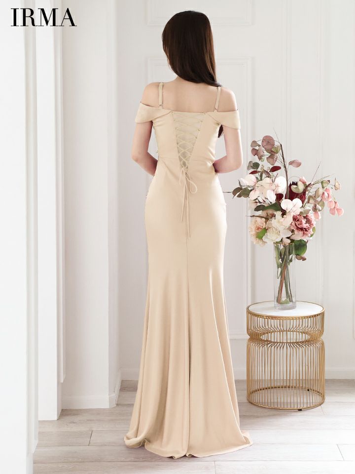  IRMA イルマ オフショル/ビジュー/ヌードベース/サテン/刺繍/スリット入り/タイト ロングドレス ir51859-c