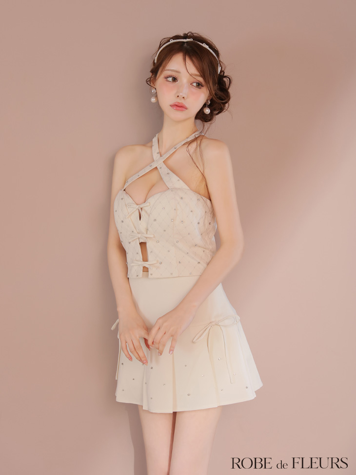 安心追跡【KAREN MILLEN】ロゼ ホルター ベルト付 ミニドレス SALE!花柄刺繍レースドレス/ホルターネック/胸元カット/ベルト