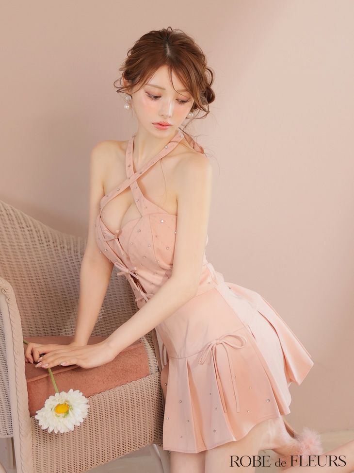 ROBE de FLEURS ローブドフルール クロスホルタービジューミニリボンセットアップキャバドレス fm4400