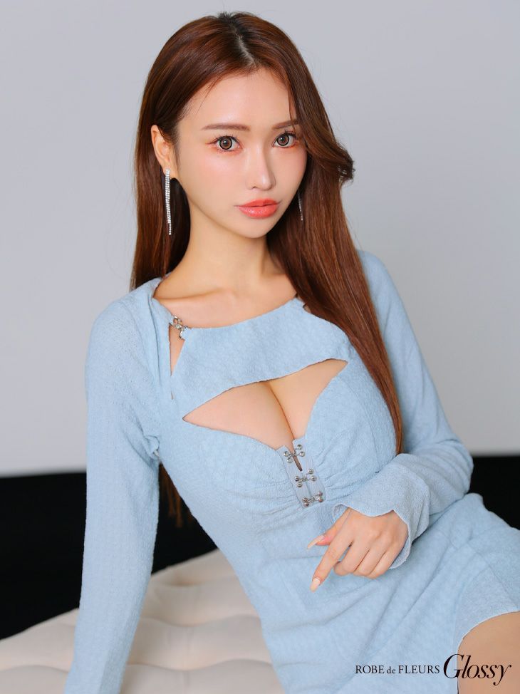 Glossy ローブドフルールグロッシー 長袖バックオープンタイトミニキャバドレス gl3584