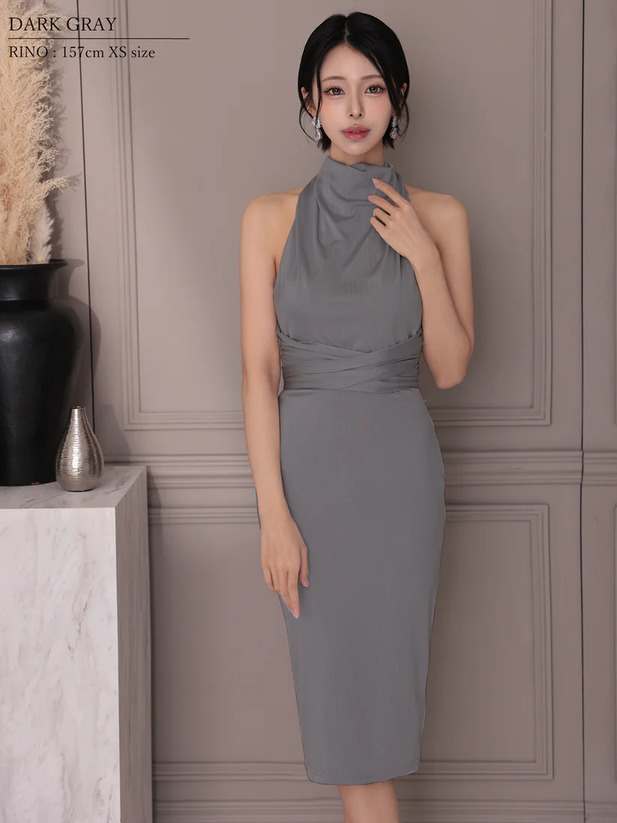 Veautt ヴュート ハイネックバックオープンリボンウエストマークタイトミディアムドレス vt022522