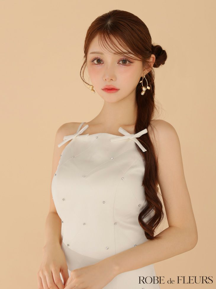 ROBE de FLEURS ローブドフルール サテンビジューリボンボックスプリーツミニキャバドレス fm3399