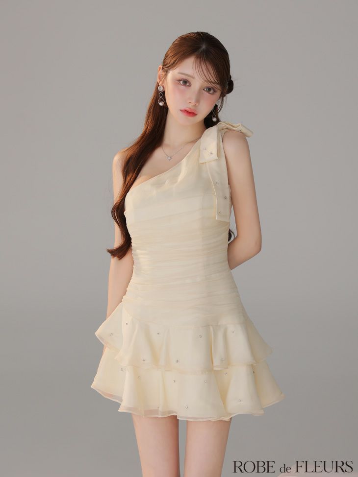 ROBE de FLEURS ローブドフルール サテンワンショルダーリボンティアードフレアミニキャバドレス fm4322