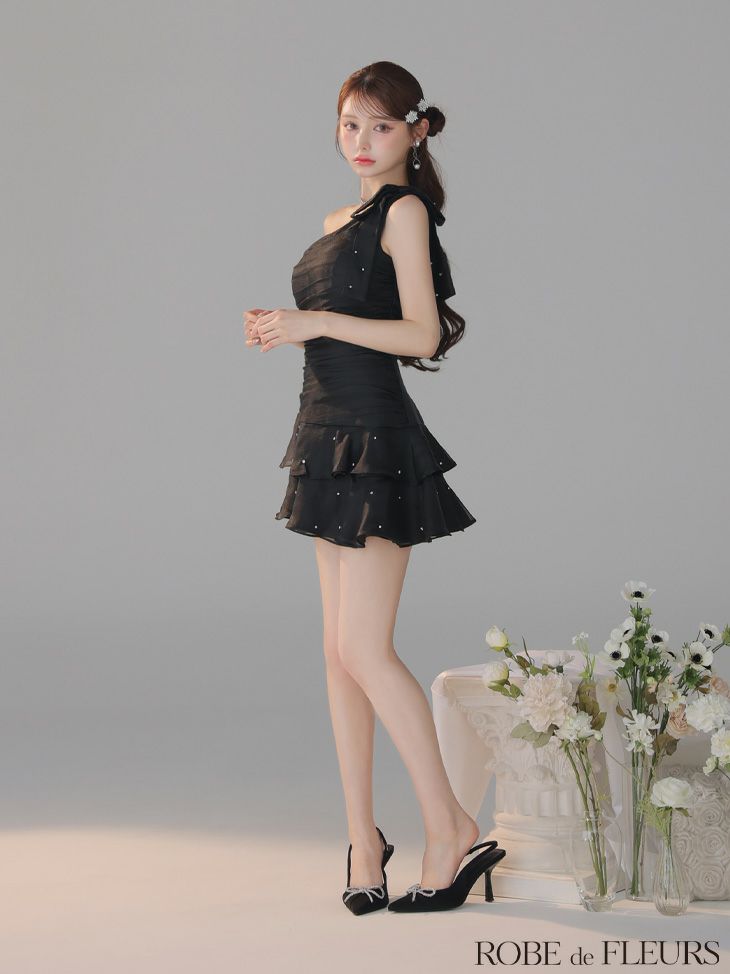 ROBE de FLEURS ローブドフルール サテンワンショルダーリボンティアードフレアミニキャバドレス fm4322