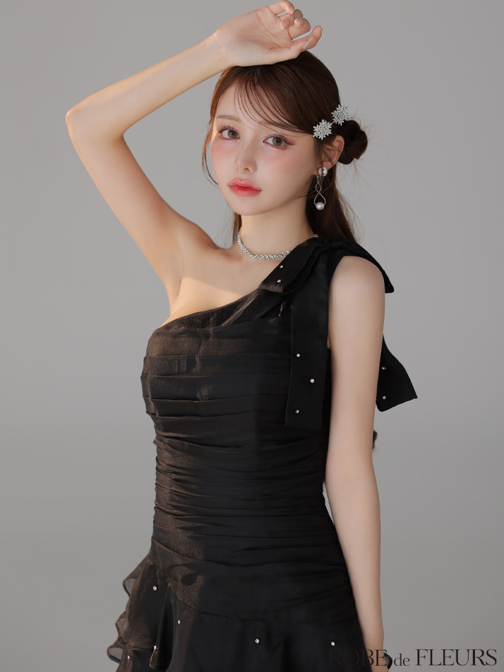 ROBE de FLEURS ローブドフルール サテンワンショルダーリボンティアードフレアミニキャバドレス fm4322