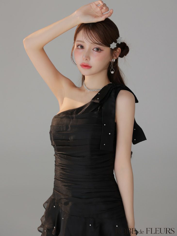 ROBE de FLEURS ローブドフルール サテンワンショルダーリボンティアードフレアミニキャバドレス fm4322