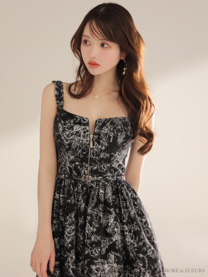 DEA. ディア バイ ローブドフルール ジャガードバストジップフレア