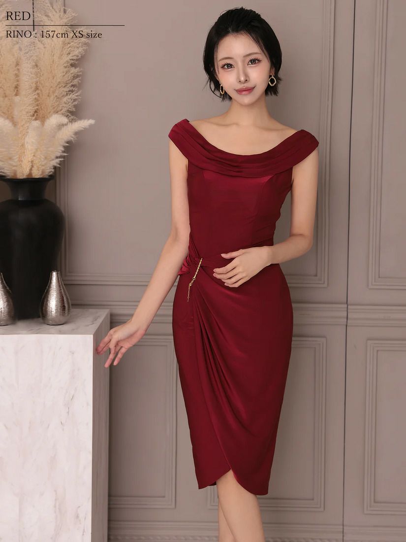 Veautt ヴュート オフショルダー2wayウエストチャームタイトミディアムドレス vt022518