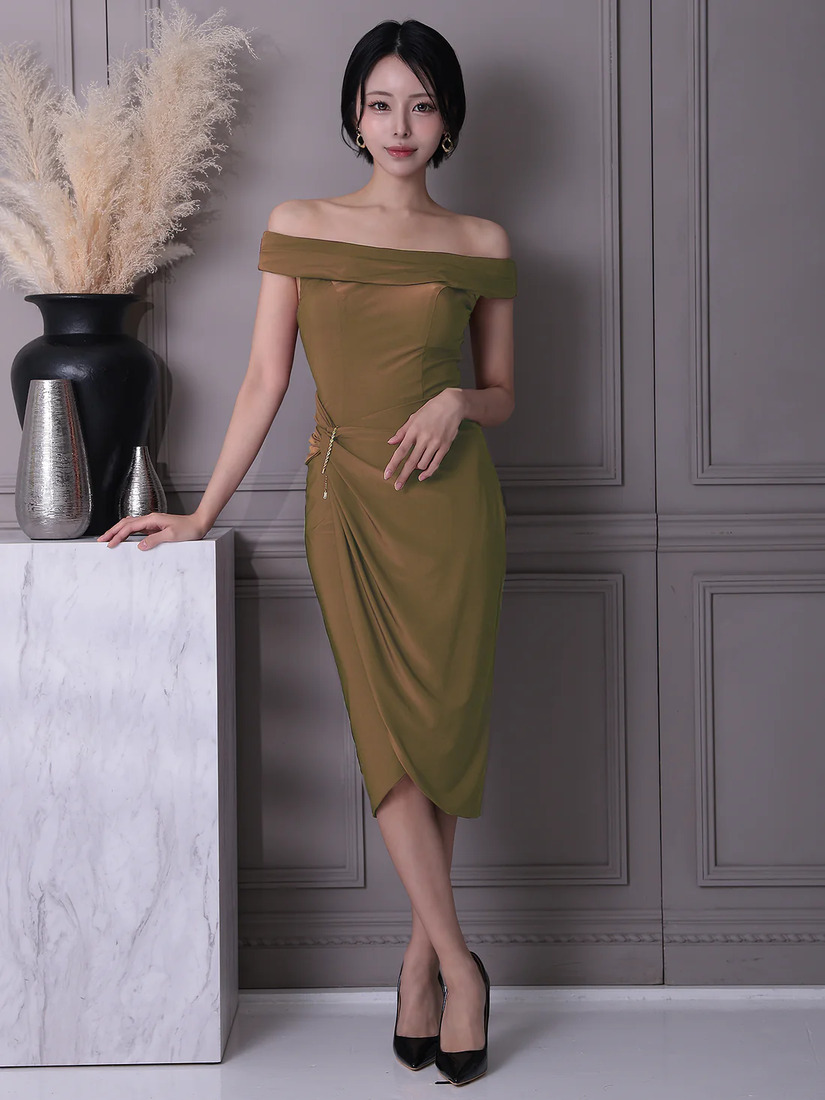 Veautt ヴュート オフショルダー2wayウエストチャームタイトミディアムドレス vt022518