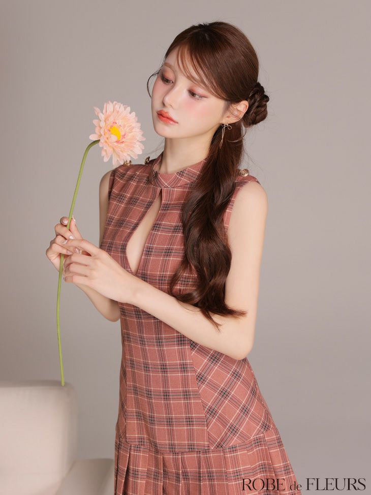 ROBE de FLEURS ローブドフルール 【XSサイズあり】クラシカルチェックツイルプリーツミニキャバドレス fm3389