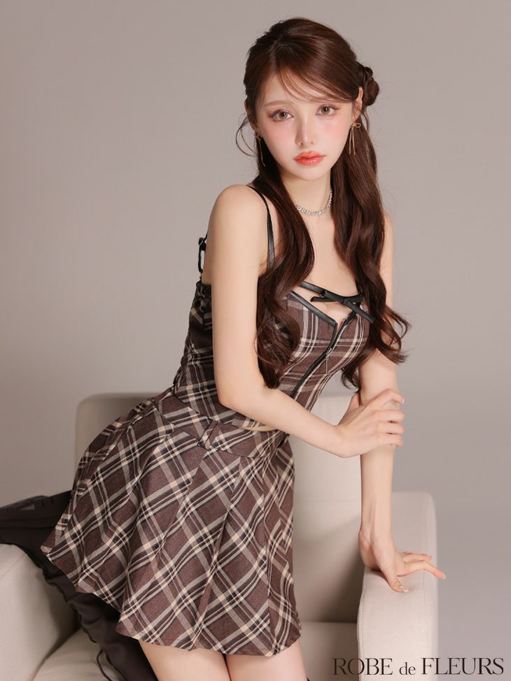 ROBE de FLEURS ローブドフルール 【XSサイズあり】レザーミニリボンチェックフレアセットアップミニキャバドレス fm4308