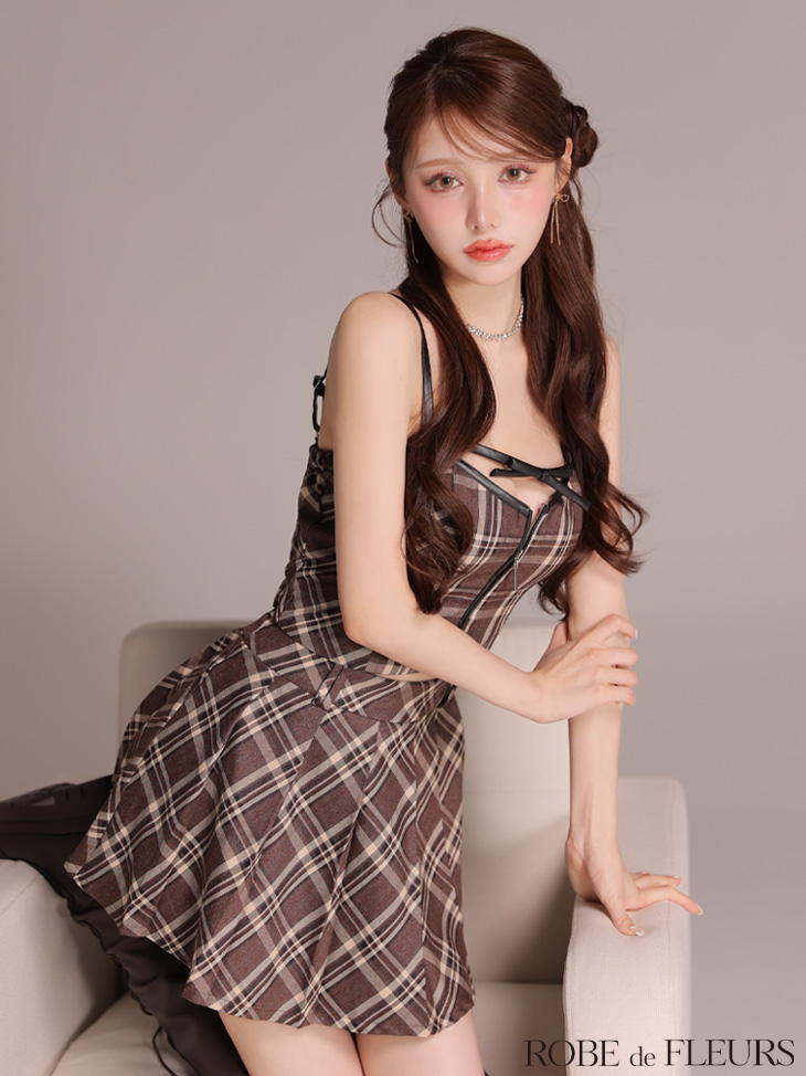 ROBE de FLEURS ローブドフルール 【XSサイズあり】レザーミニリボンチェックフレアセットアップミニキャバドレス fm4308