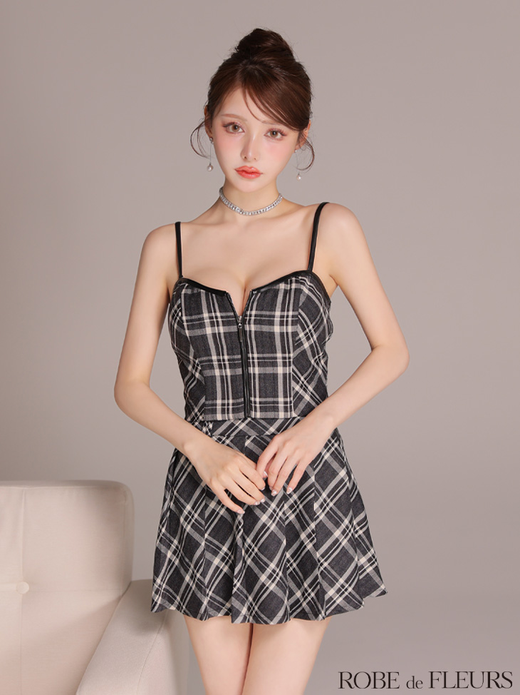 ROBE de FLEURS ローブドフルール 【XSサイズあり】レザーミニ