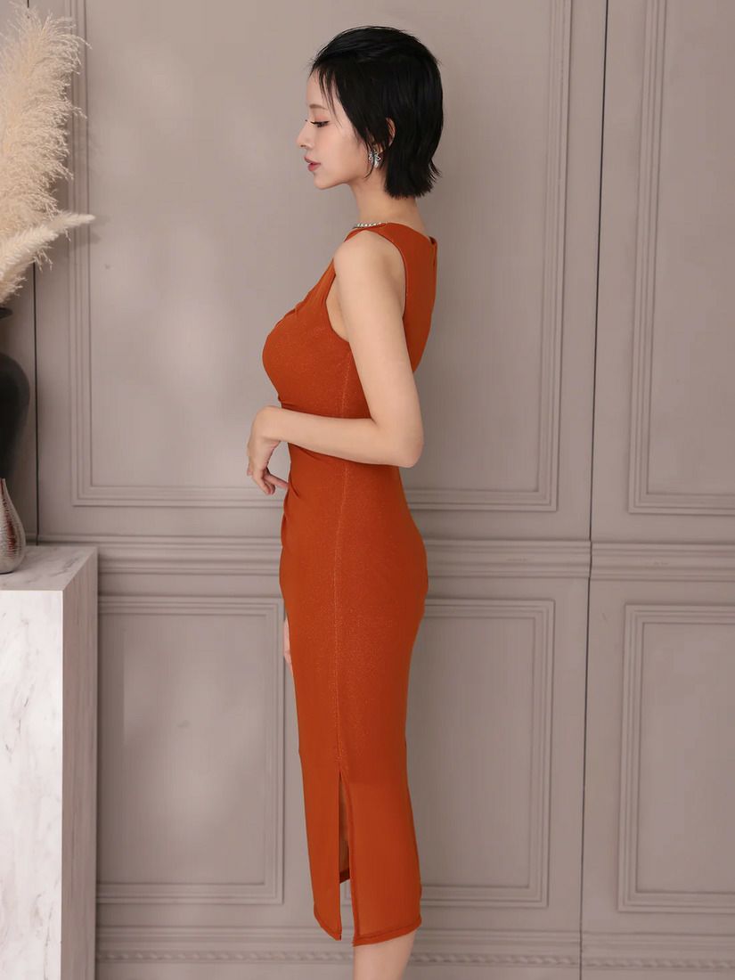 Veautt ヴュート アシンメトリーデコルテカットビジューチェーンシアータイトミディアムドレス vt022523-ks