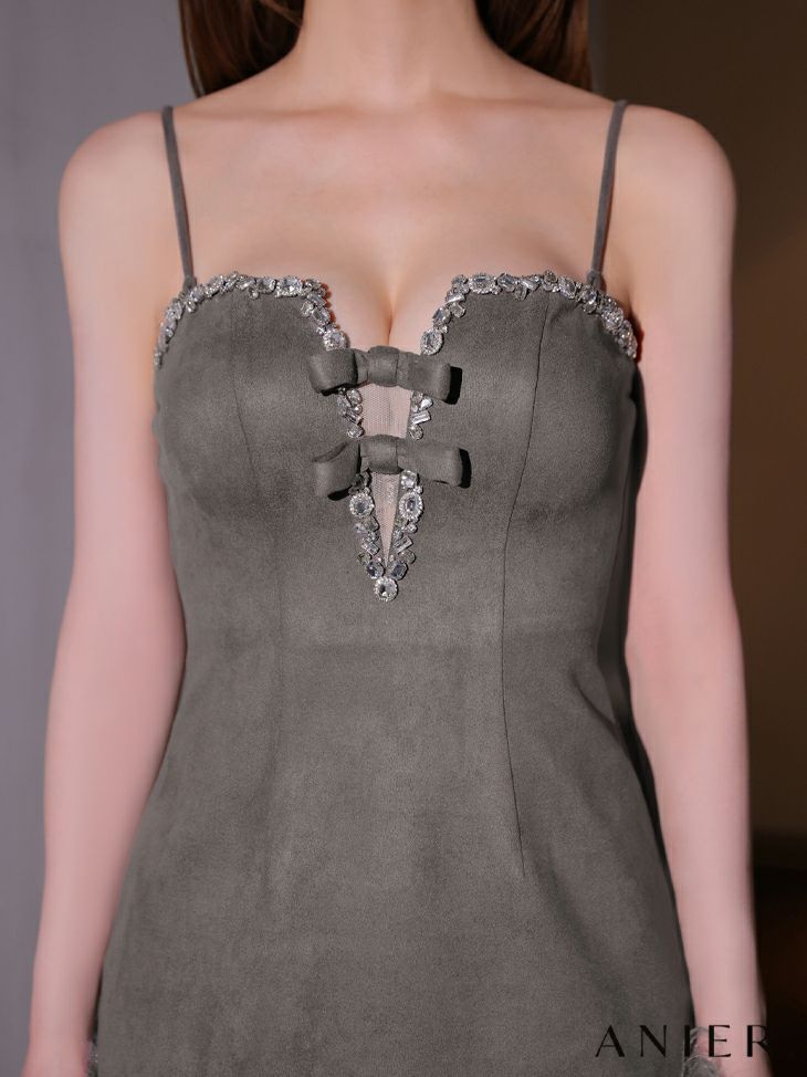 Glossy ローブドフルールグロッシー ホルターネックxラメニットセットアップドレス gl2897