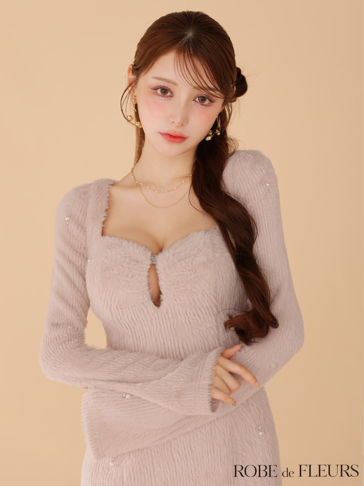 ROBE de FLEURS ローブドフルール フェザーニットパール付きタイトミニキャバドレス fm3475