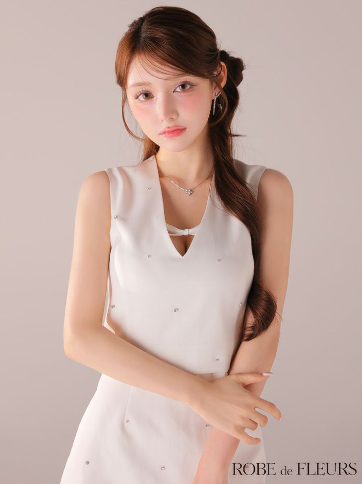 ROBE de FLEURS ローブドフルール 【XSサイズあり】バストリボンストーン付きセットアップミニキャバドレス fm4325-c
