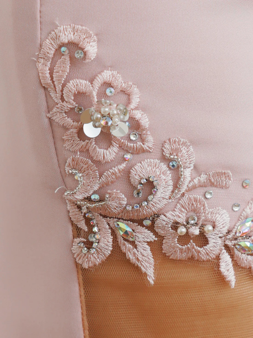 AngelR エンジェルアール アッパーフラワーレースVカットビジューメッシュタイトミニドレス ar25861