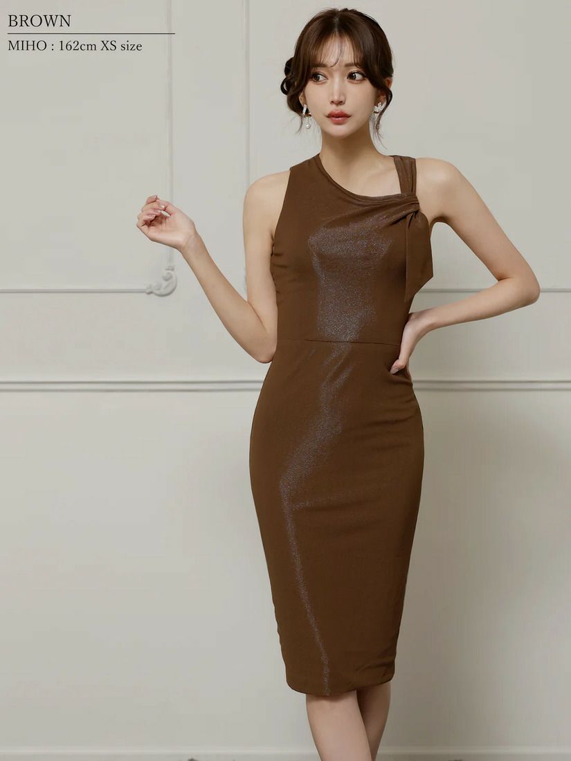 Veautt ヴュート アシンメトリーリボンデザインラメタイトミディアムドレス vt032509