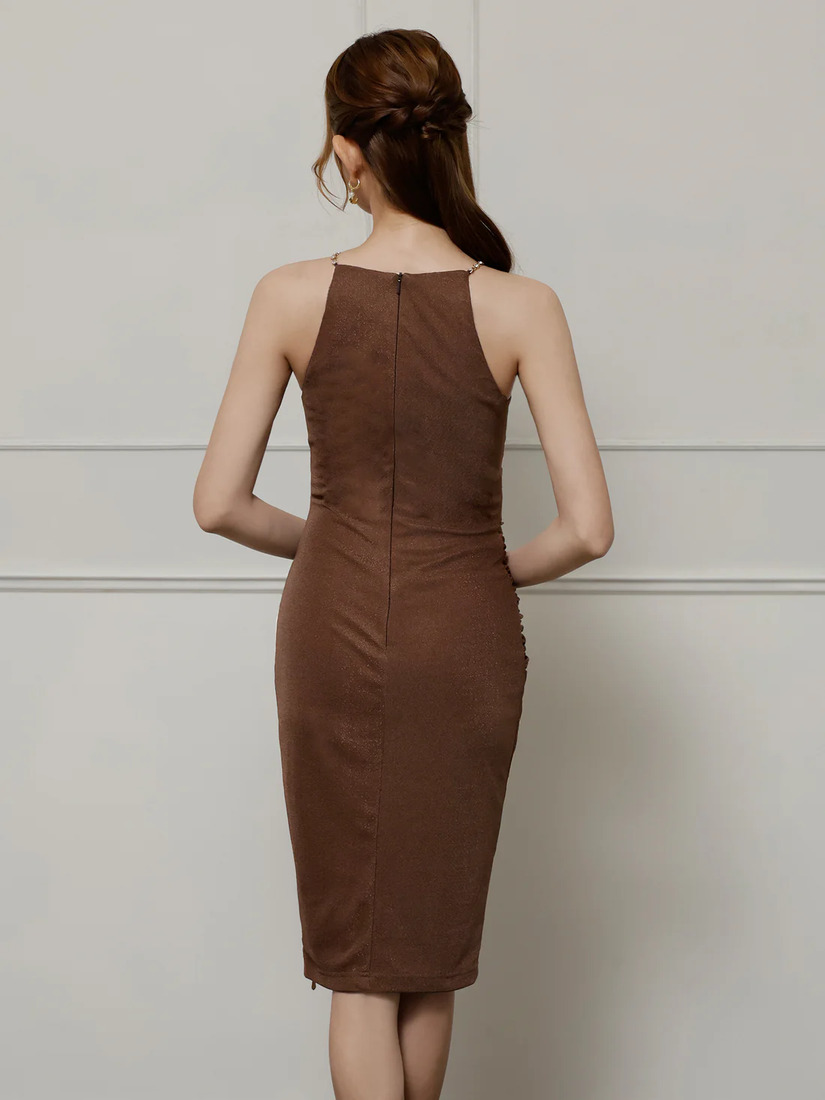 Veautt ヴュート ホルターネックフロントシアーデザインビジューチェーンタイトミディアムドレス vt082526-ks