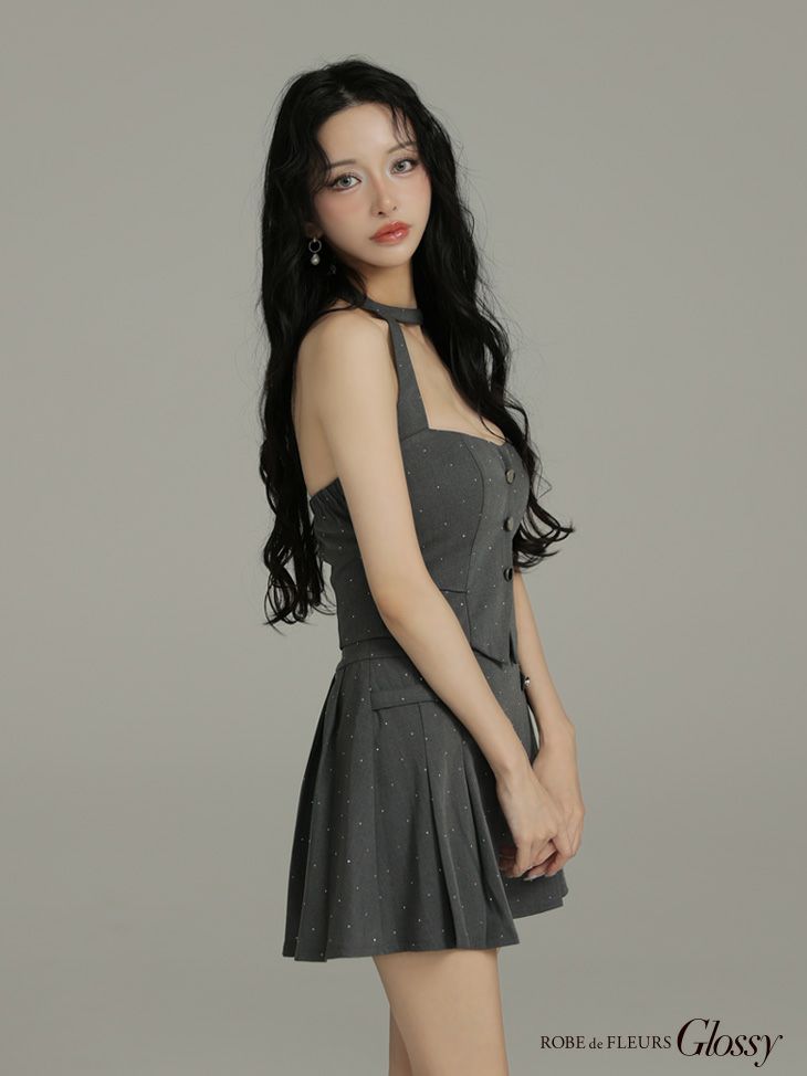 Glossy ローブドフルールグロッシー 【XSサイズあり】ストーン付きホルターシルバーボタンセットアップフレアミニキャバドレス gl4117