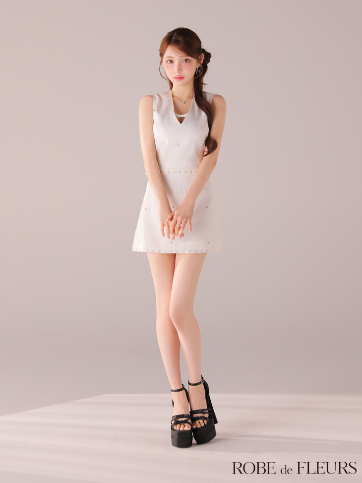 ROBE de FLEURS ローブドフルール 【XSサイズあり】バストリボンストーン付きセットアップミニキャバドレス fm4325