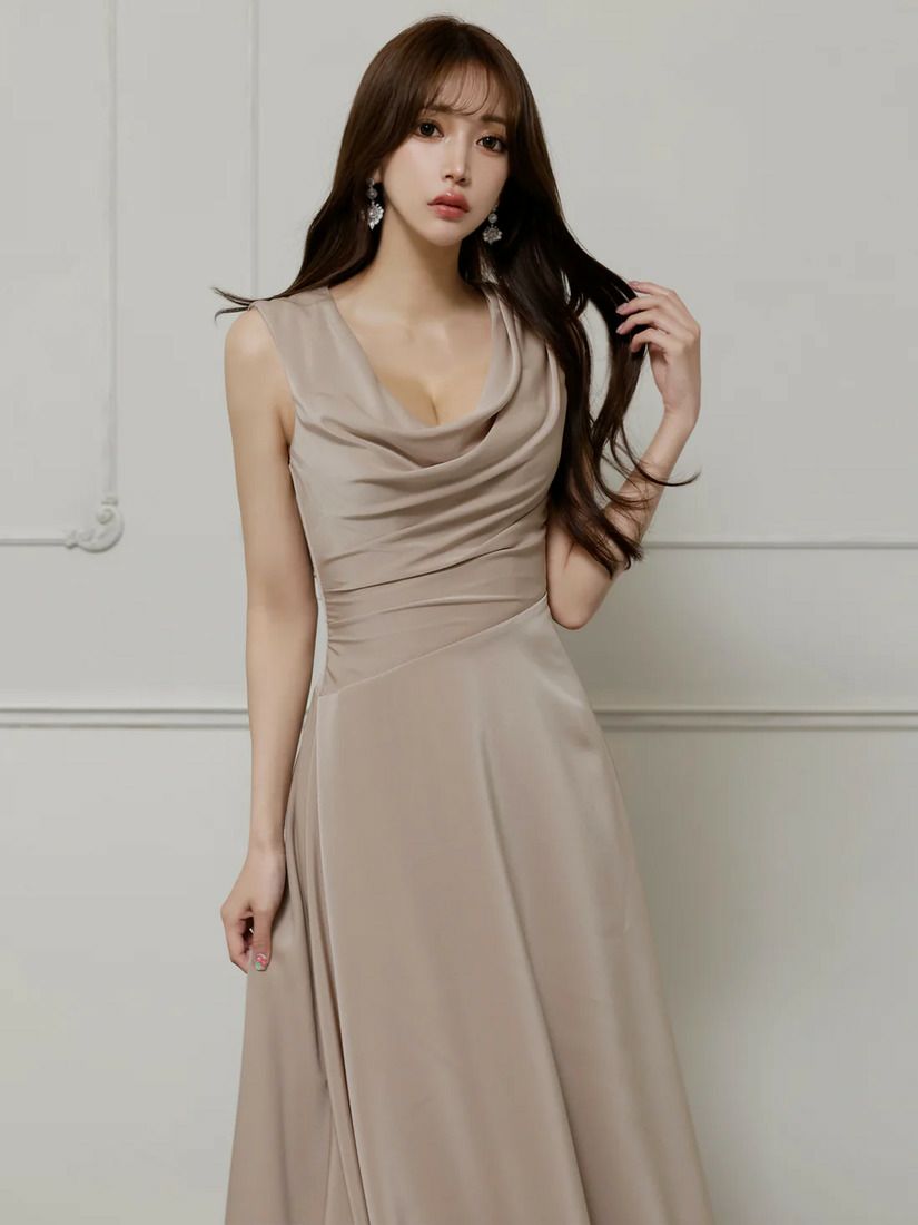 Veautt ヴュート バストドレープアシンメトリーデザインフレアミモレ丈ミディアムドレス vt022526