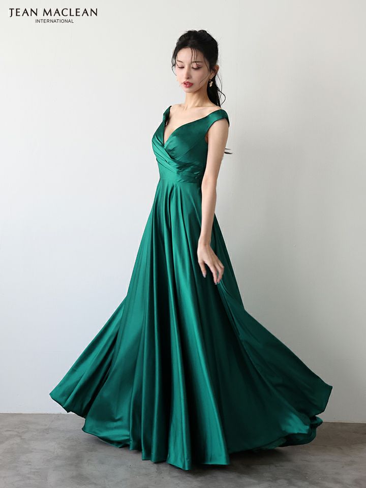 JEAN MACLEAN ジャンマクレーン ワンカラー/サテン/タックデザイン/Aライン/フレア/ロングドレス ja51949-c