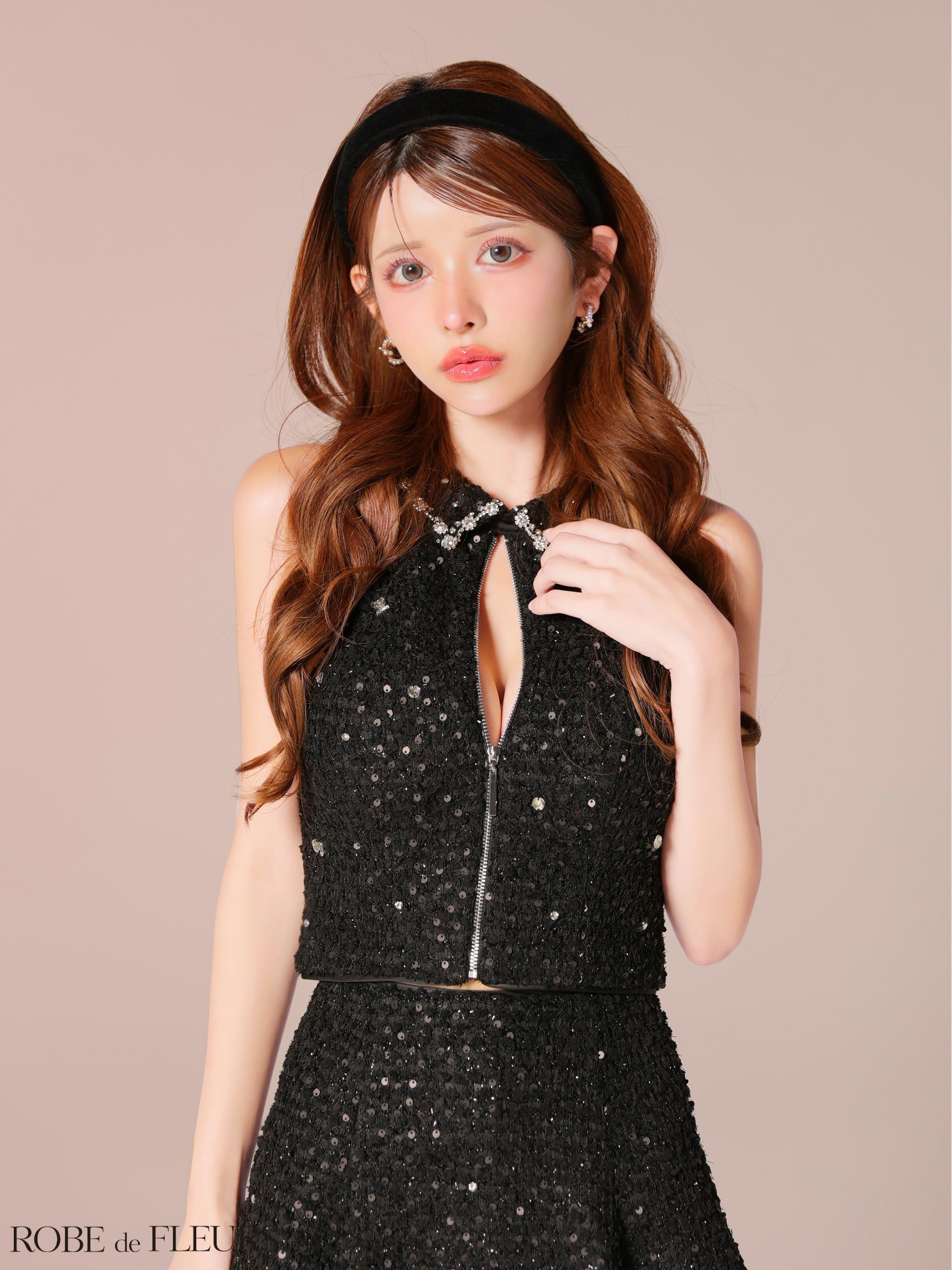 ROBE de FLEURS ローブドフルール 【XSサイズあり】 フラワーレースホルターネックフレアミニキャバドレス fm4140