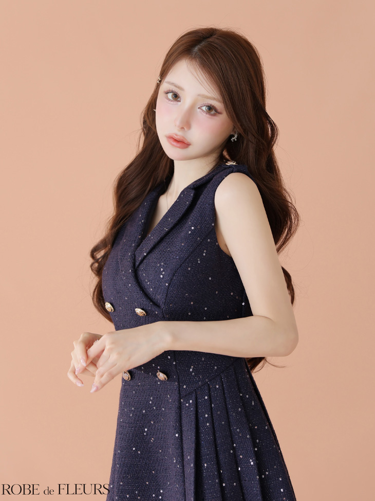 ROBE de FLEURS ローブドフルール 【XS～Lサイズあり】 ダブルボタン襟付きノースリーブフレアミニキャバドレス fm4320