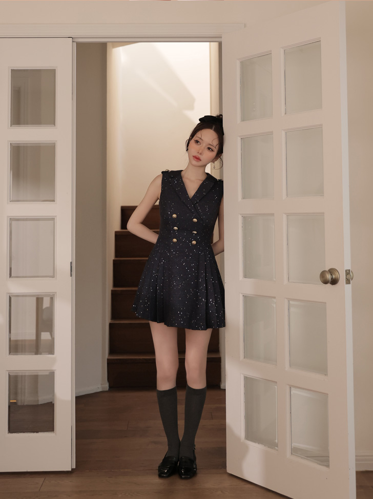 ROBE de FLEURS ローブドフルール 【XS～Lサイズあり】 ダブルボタン襟付きノースリーブフレアミニキャバドレス fm4320