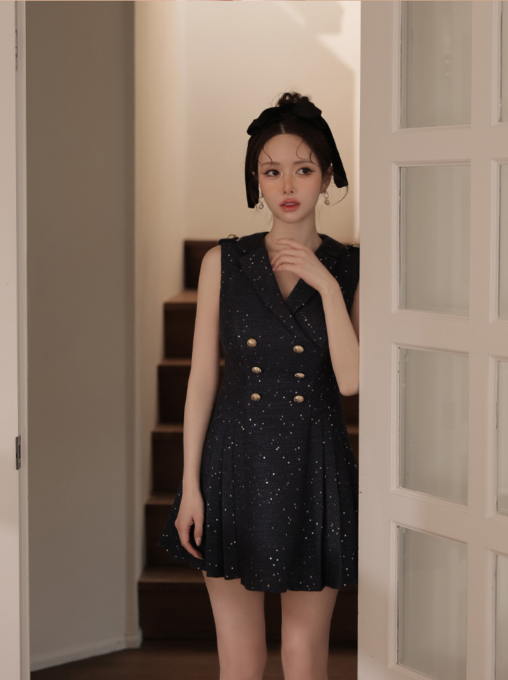 ROBE de FLEURS ローブドフルール 【XS～Lサイズあり】 ダブルボタン襟付きノースリーブフレアミニキャバドレス fm4320