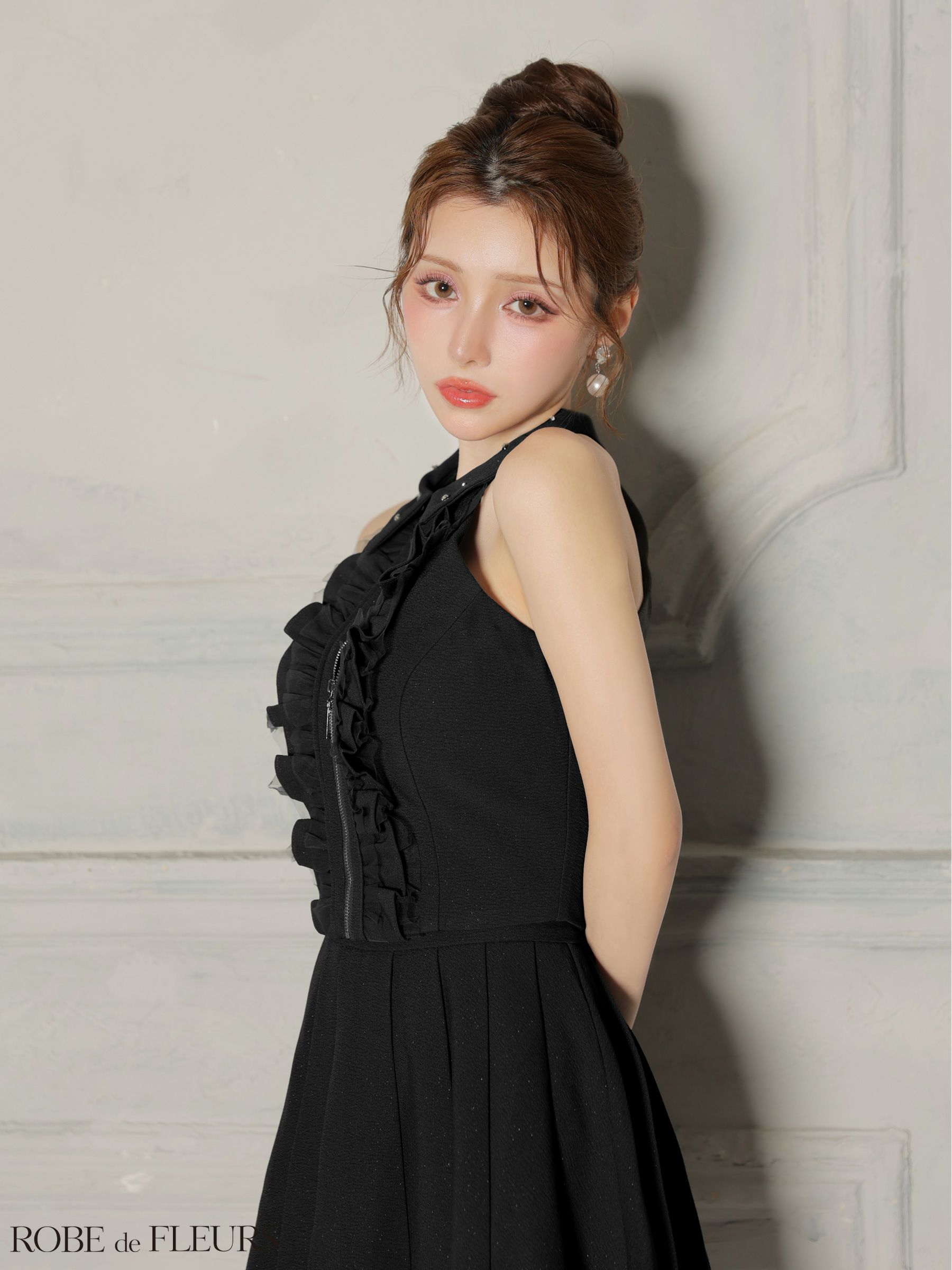 ROBE de FLEURS ローブドフルール 【XSサイズあり】レースハイネックセットアップフレアミニキャバドレス fm4157