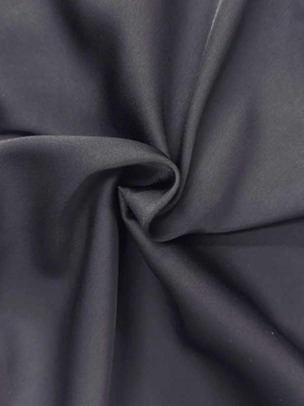 Veautt ヴュート ホルターネックギャザービジューウエストクロスデザインタイトミディアムドレス vt082518