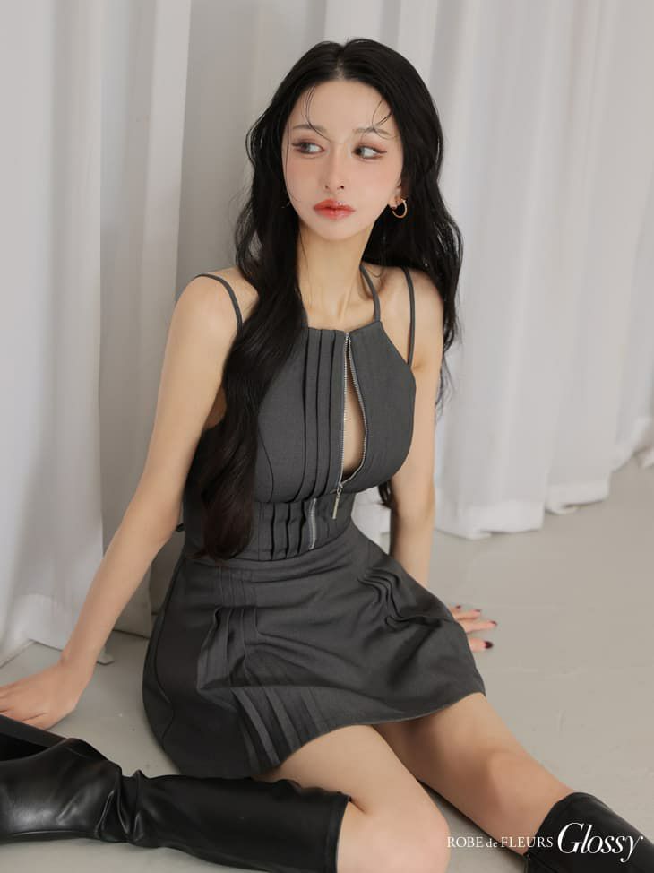 Glossy ローブドフルールグロッシー 【XSサイズあり】ホルターネックカットアウトセットアップフレアミニキャバドレス gl4602-c