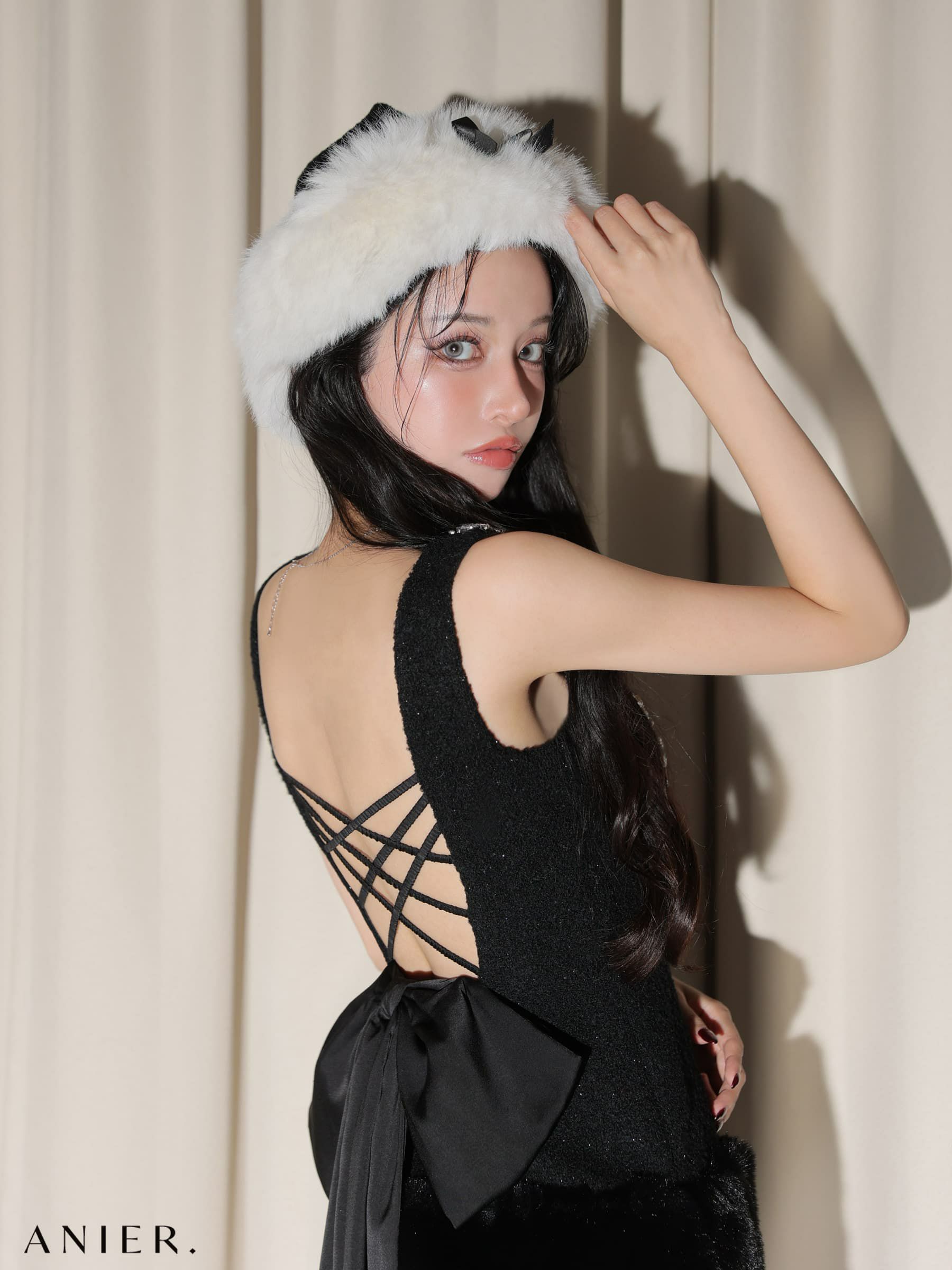  ROBE de FLEURS anier.ROBE ローブドフルール アニエルローブ 【XSサイズあり】Big Ribbon Jeweled Fur Santa fm-anier4610-c