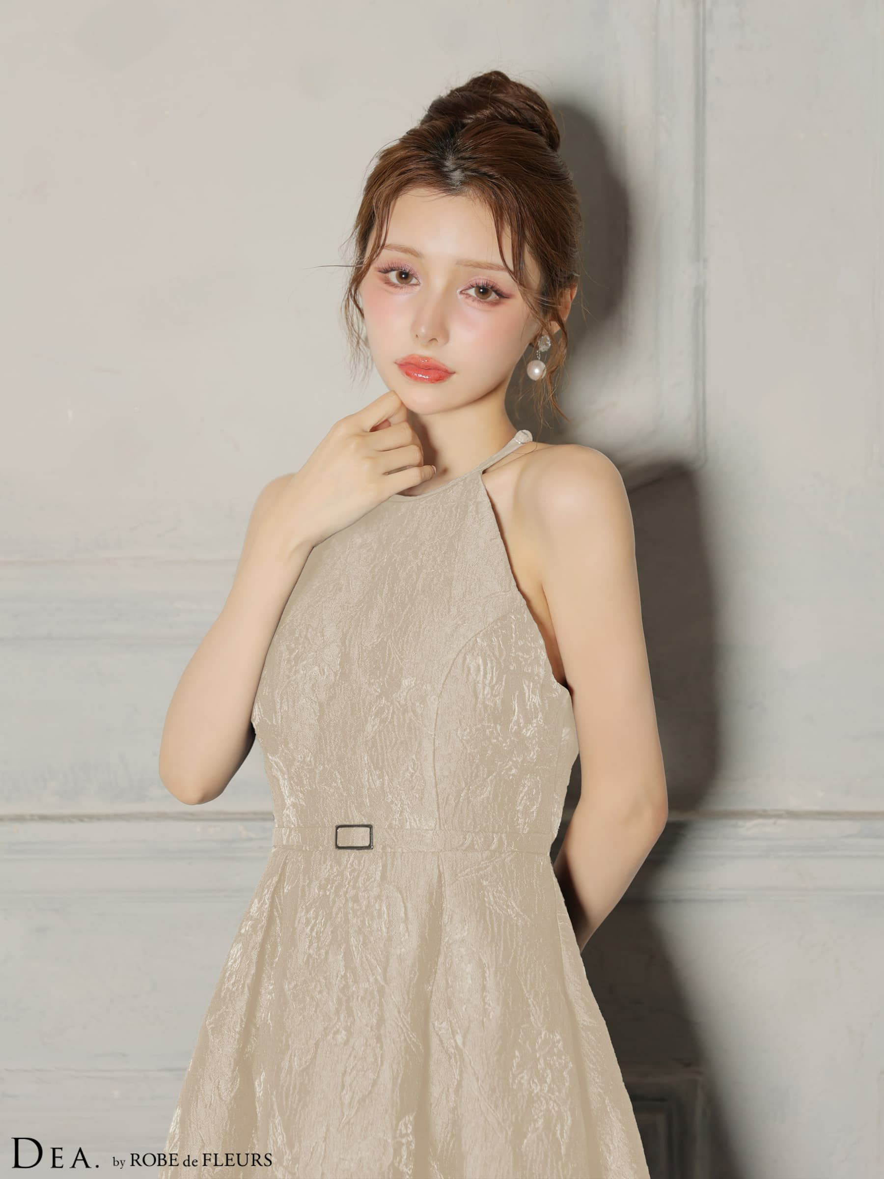 DEA. ディア バイ ローブドフルール 【XSサイズ～Lサイズあり】 ラメジャガードハイネックフレアロングキャバドレス de4332-c