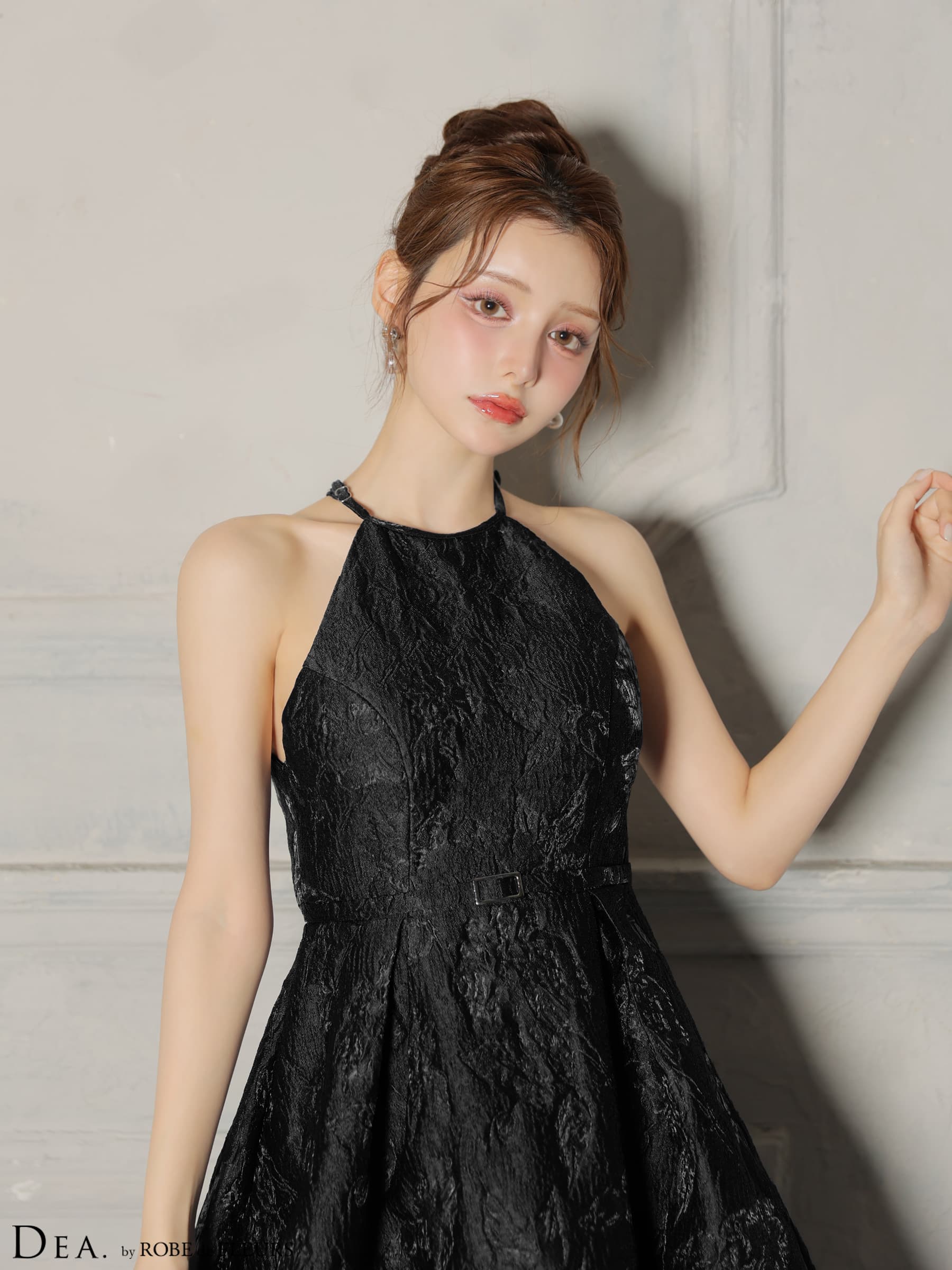 DEA. ディア バイ ローブドフルール 【XSサイズ～Lサイズあり】 ラメジャガードハイネックフレアロングキャバドレス de4332-c