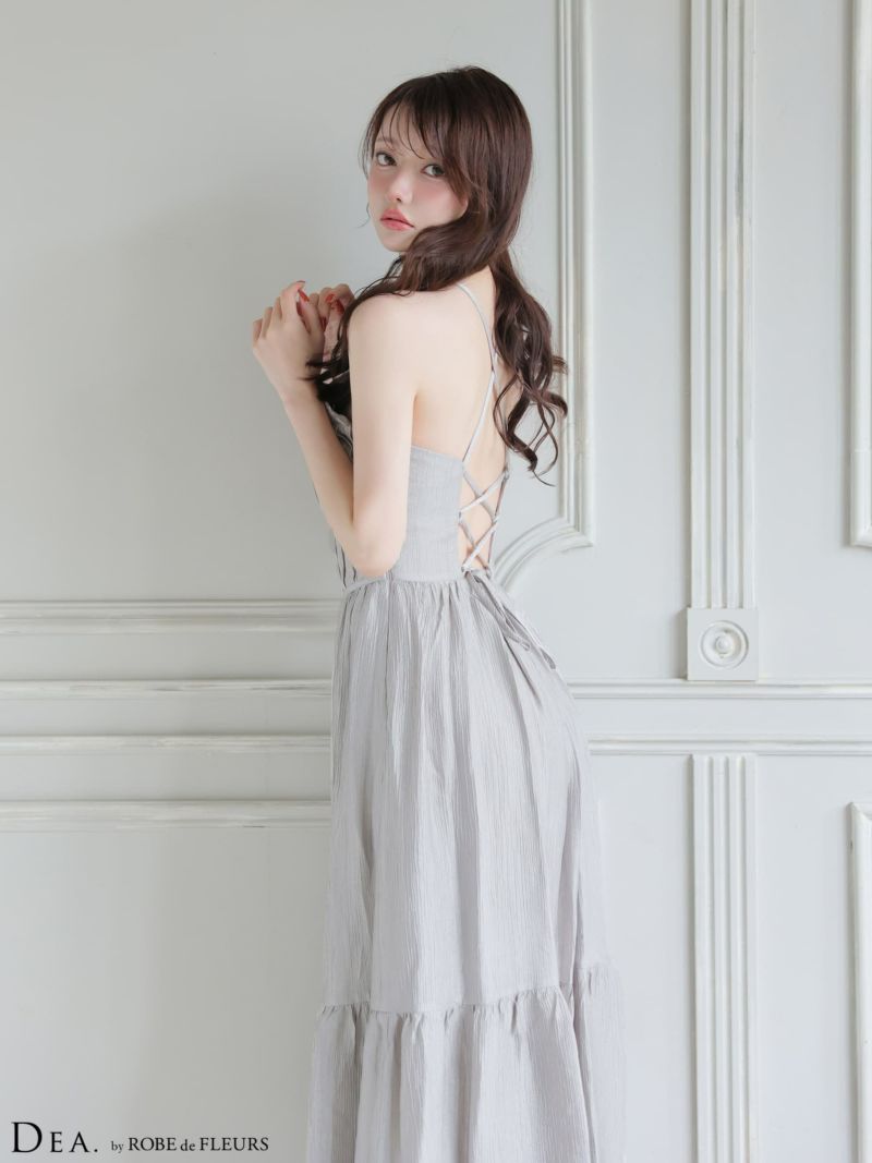 【11月中旬頃入荷予定】 DEA. ディア バイ ローブドフルール 【S～Lサイズあり】 ホルターネックサテンティアードフレアロングキャバドレス de4615-c