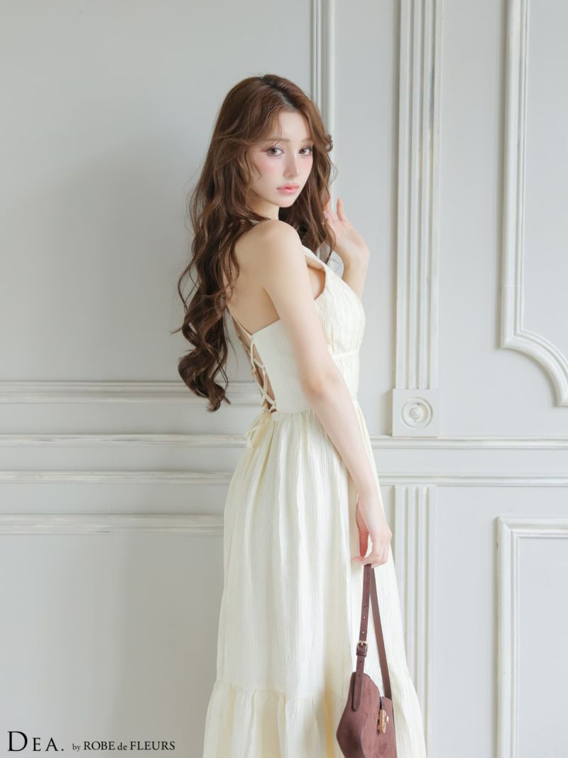 【11月中旬頃入荷予定】 DEA. ディア バイ ローブドフルール 【S～Lサイズあり】 ホルターネックサテンティアードフレアロングキャバドレス de4615-c