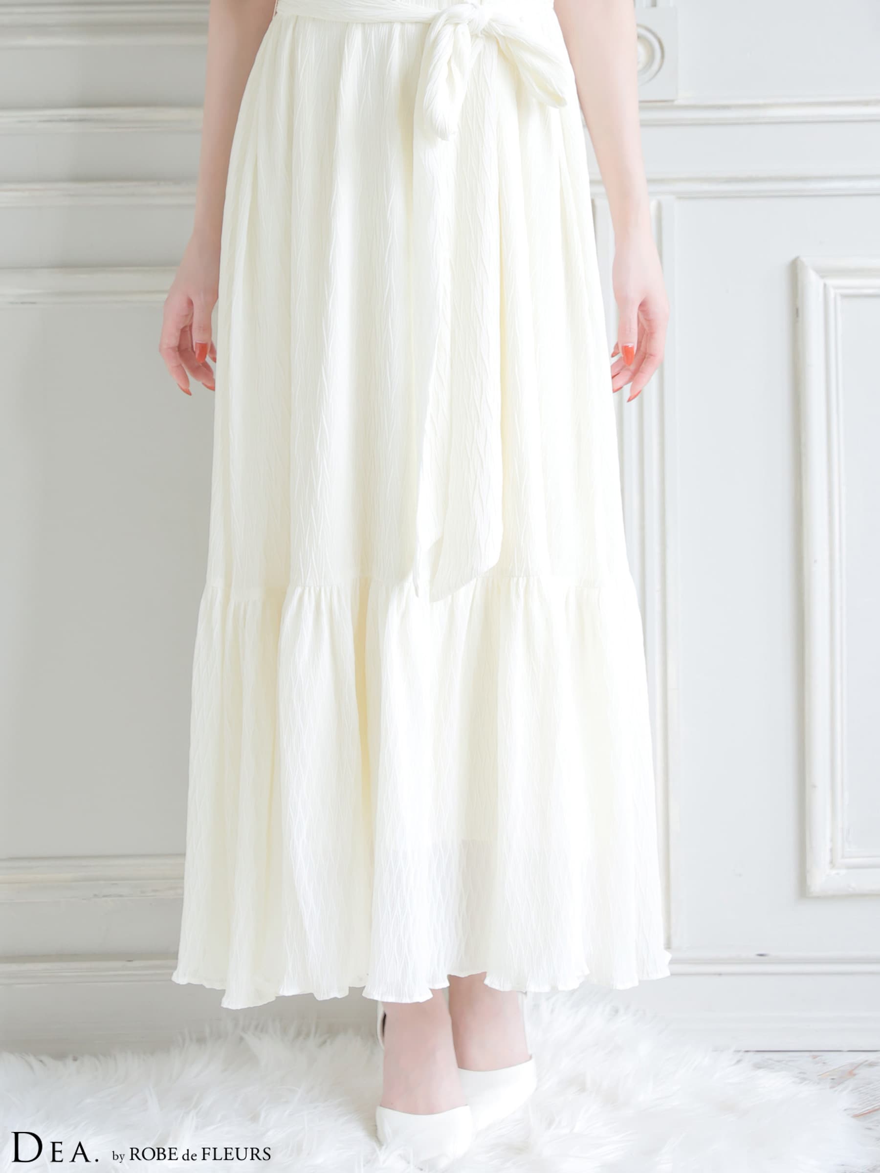 DEA. ディア バイ ローブドフルール 【S～Lサイズあり】 シフォンプリーツVネックウエストリボンロングキャバドレス de4626-c