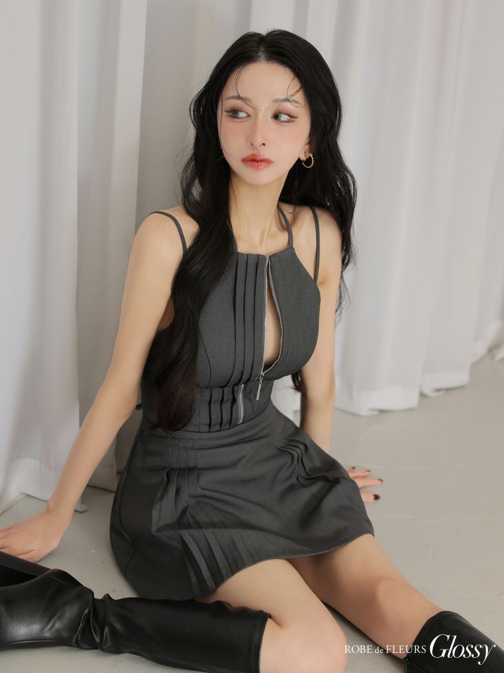 Glossy ローブドフルールグロッシー 【XSサイズあり】ホルターネックカットアウトセットアップフレアミニキャバドレス gl4602