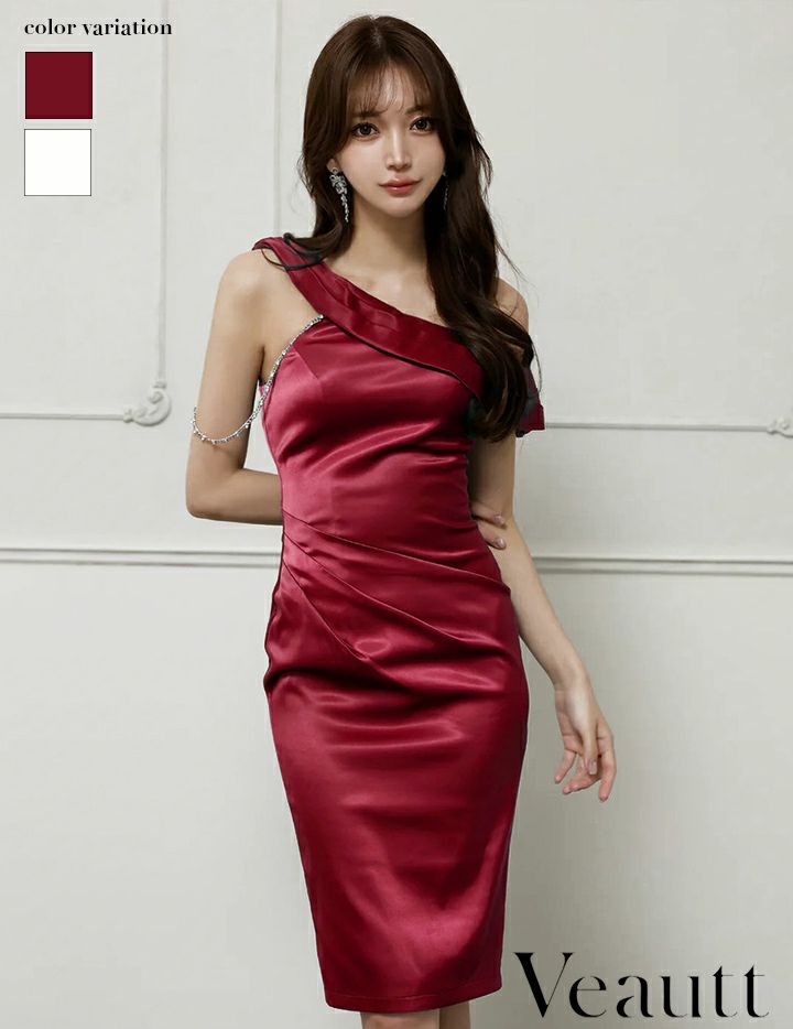 Veautt ヴュート ワンショルダービジューチェーンサテンタイトミディアムドレス  vt082525