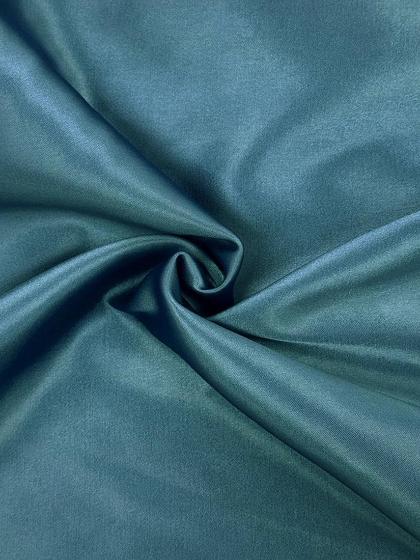 Veautt ヴュート ワンショルダービジューチェーンサテンタイトミディアムドレス  vt082525