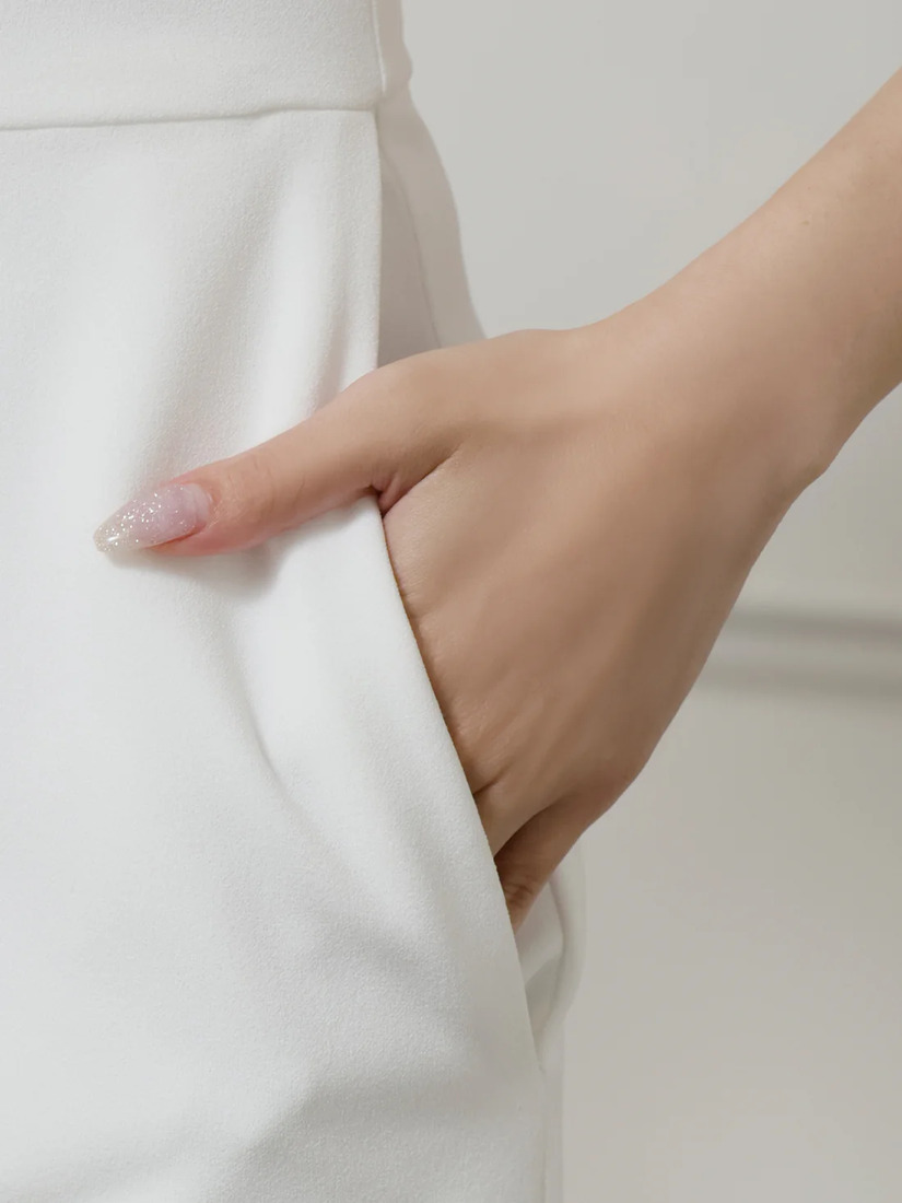 Veautt ヴュート ノースリーブウエストマークボタンサイドスリットタイトミディアムドレス  vt082527-ks