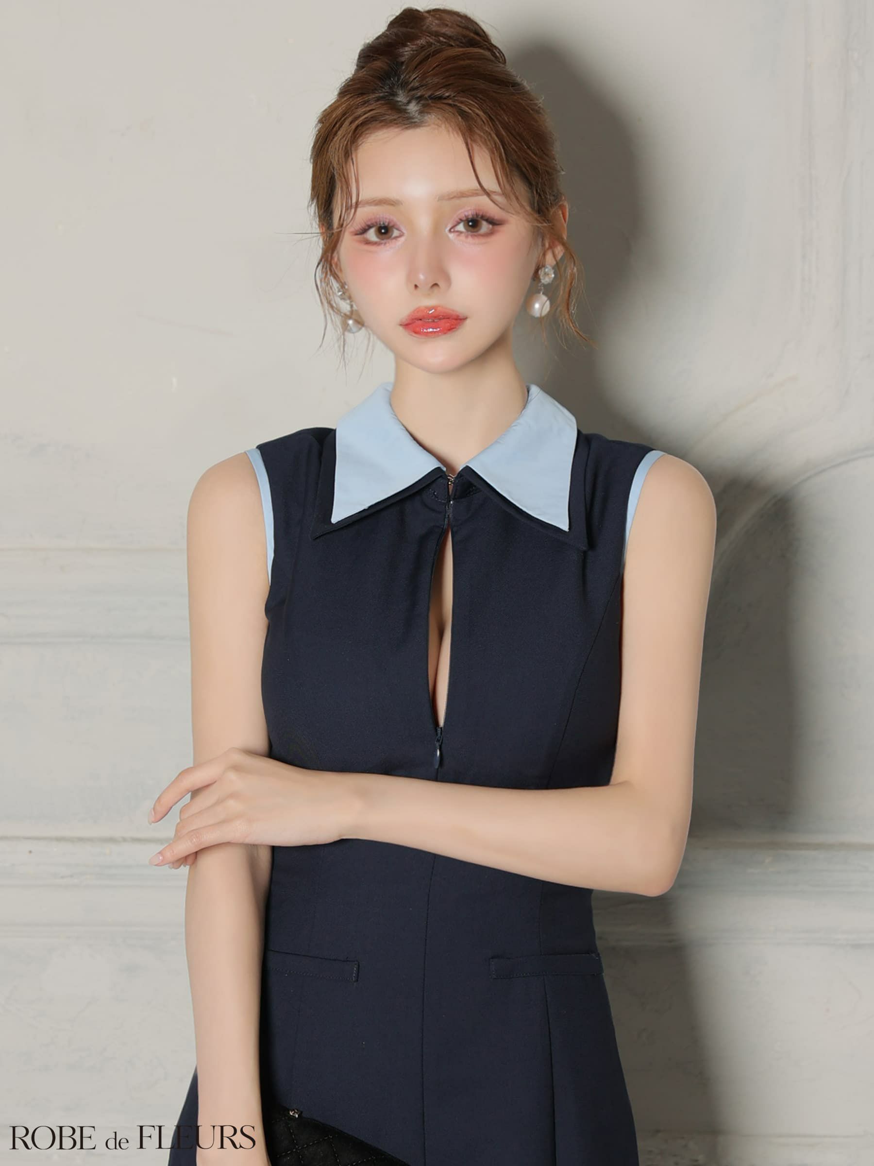 ROBE de FLEURS ローブドフルール 【XS～Lサイズあり】襟付きノースリーブタイトミニキャバドレス fm4228-c