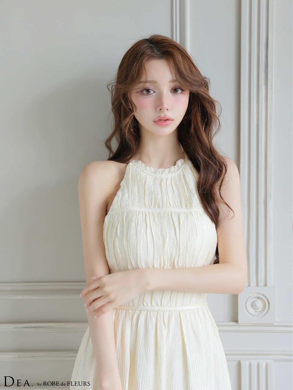 DEA. ディア バイ ローブドフルール 【S～Lサイズあり】 ホルターネックサテンティアードフレアロングキャバドレス de4615