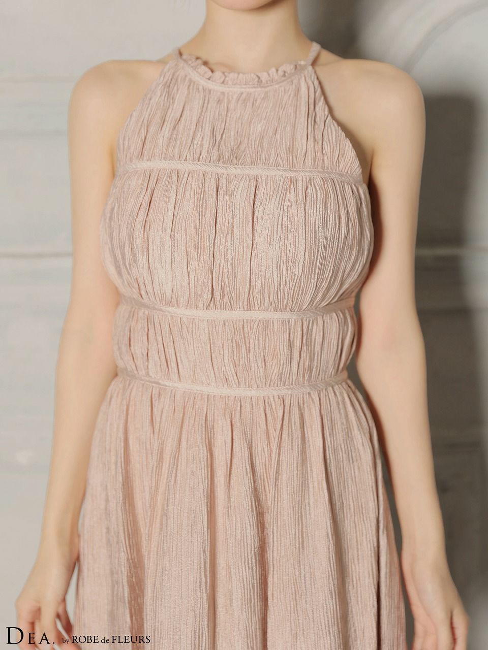 DEA. ディア バイ ローブドフルール 【S～Lサイズあり】 ホルターネックサテンティアードフレアロングキャバドレス de4615